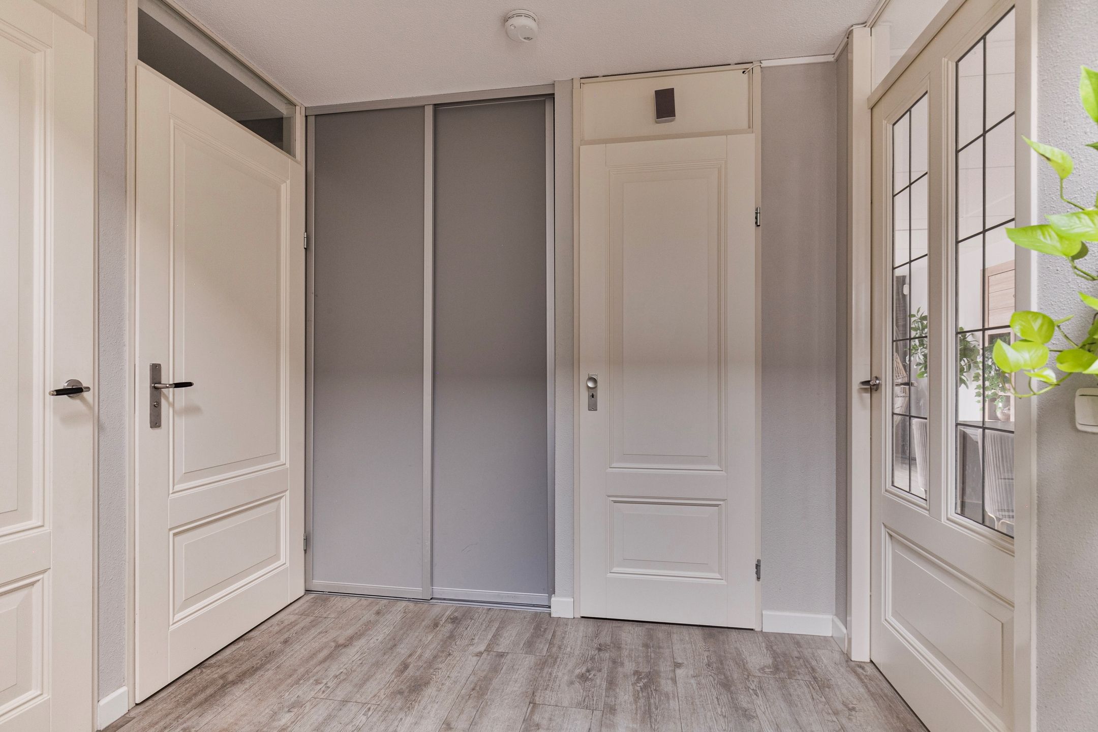 Foto 6 van Henry Moorestraat 8