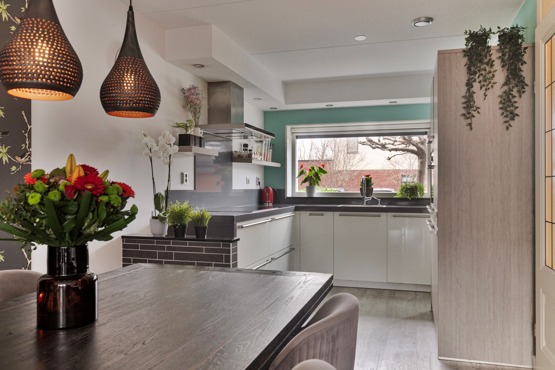 Foto 12 van Henry Moorestraat 8