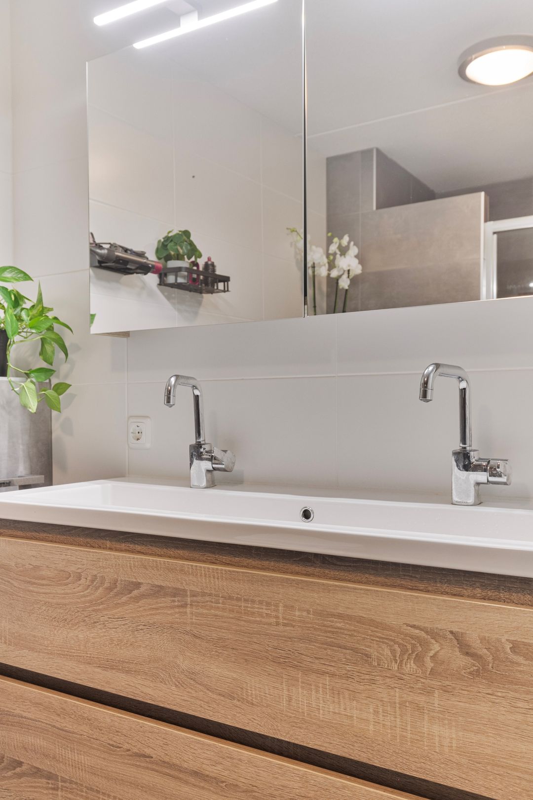 Foto 28 van Henry Moorestraat 8