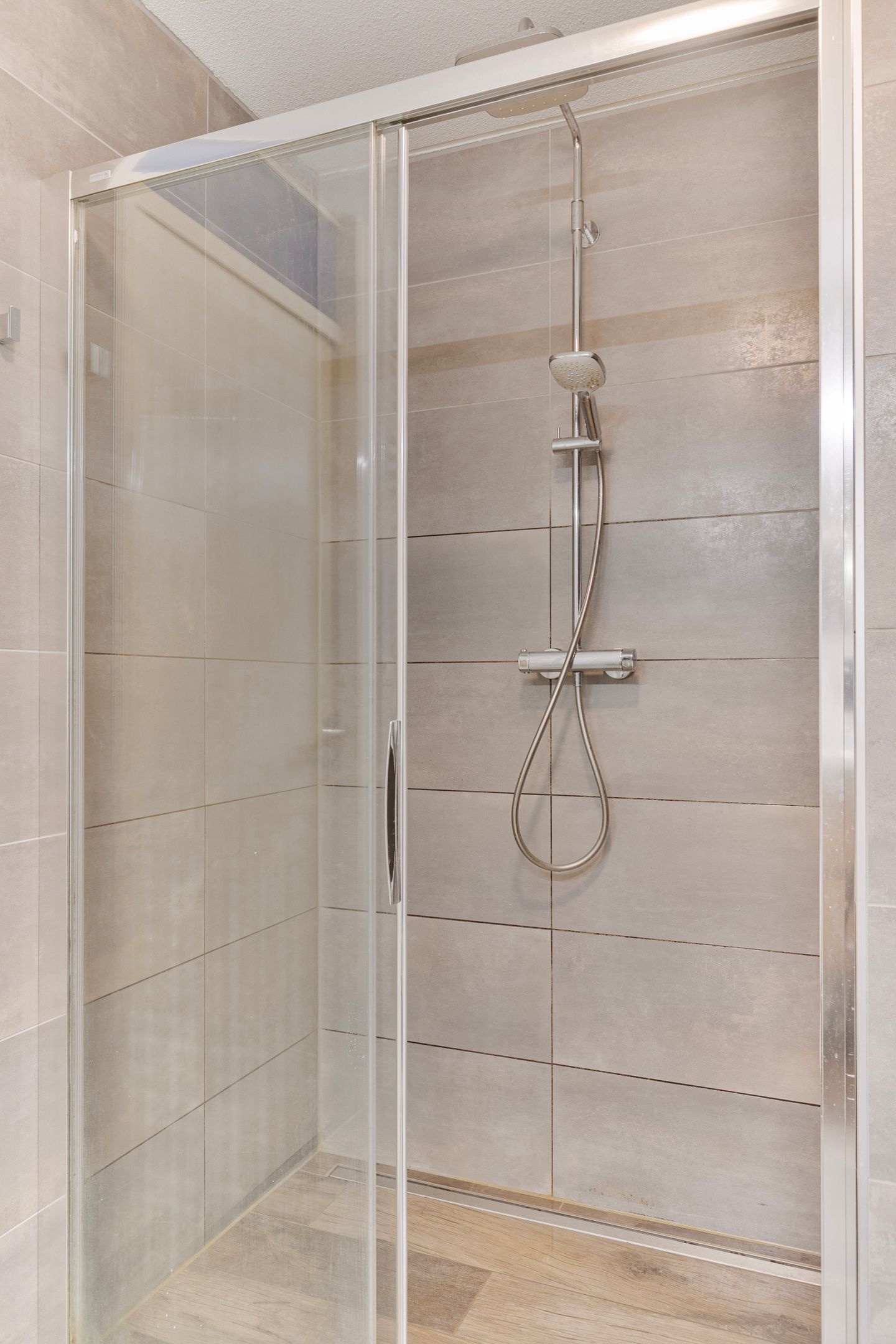 Foto 29 van Henry Moorestraat 8