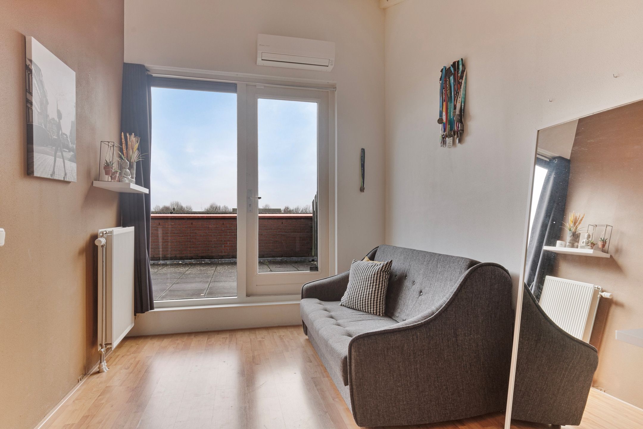 Foto 30 van Henry Moorestraat 8