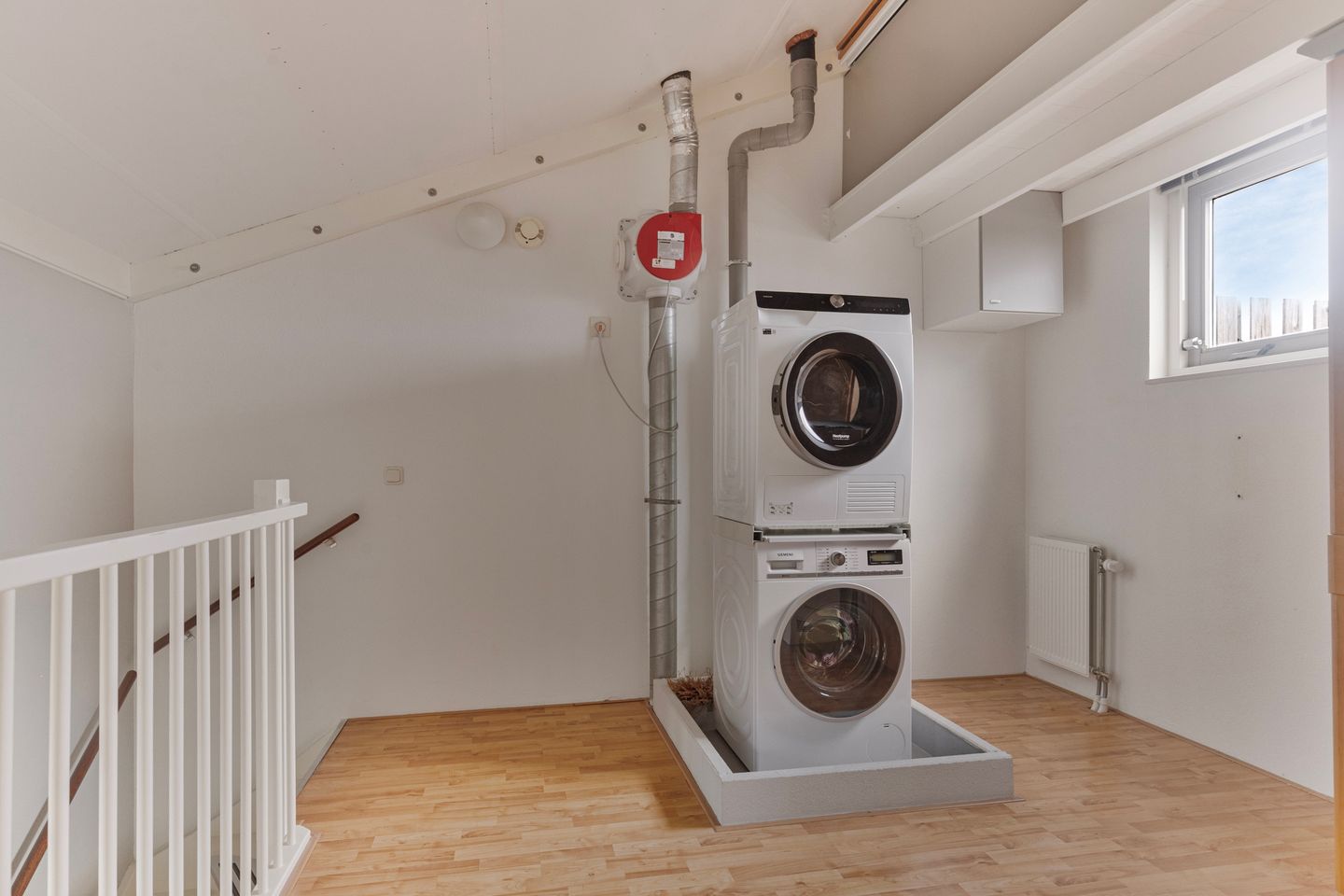 Foto 34 van Henry Moorestraat 8