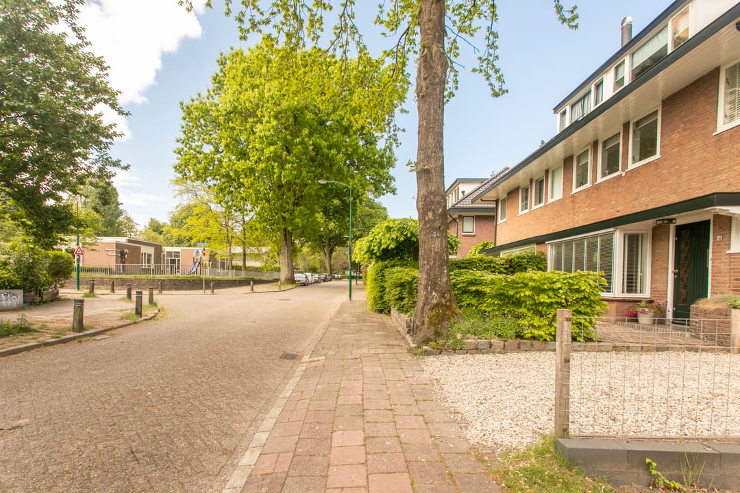 Photo 31 of Paulus Potterlaan 14