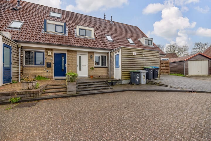 Photo 33 of De Pikstiennen 14