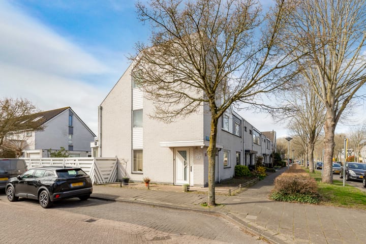 Foto 8 van Eduard van Beinumstraat 107