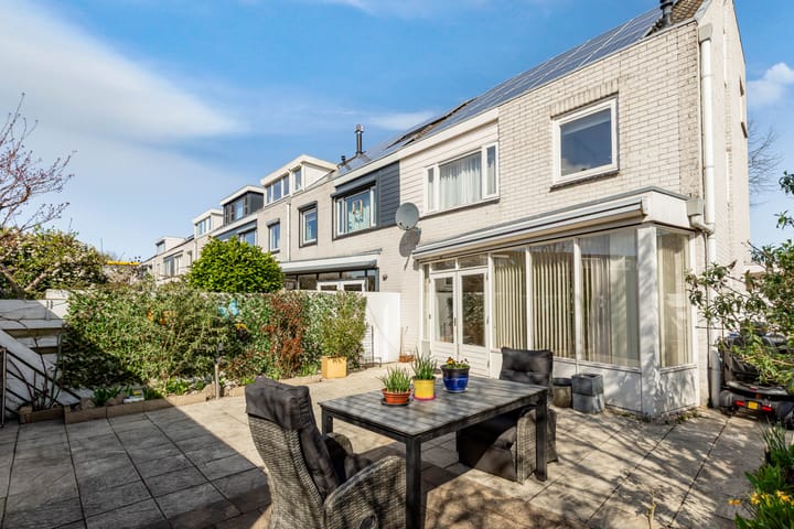 Foto 22 van Eduard van Beinumstraat 107