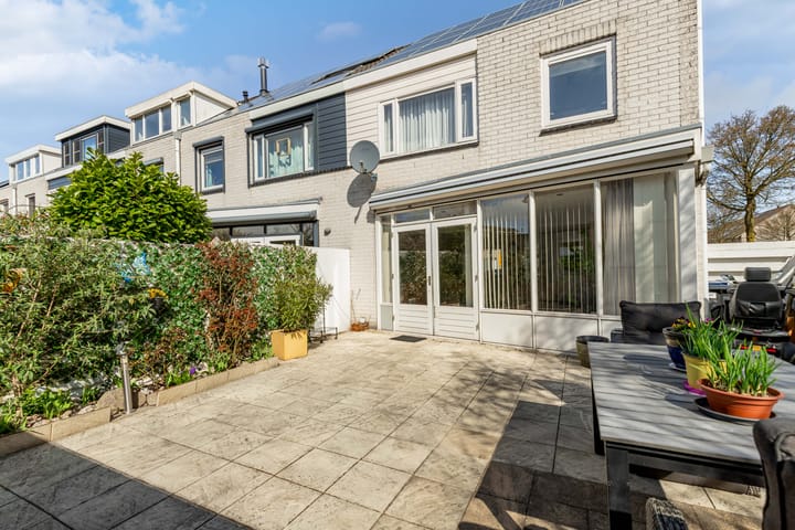 Foto 24 van Eduard van Beinumstraat 107