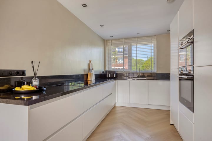 Foto 3 van Edgar du Perronstraat 73