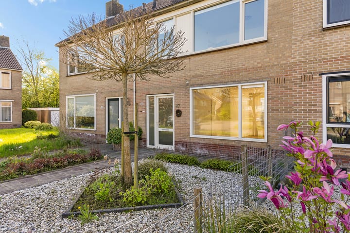 Foto 2 van Grovestins 27