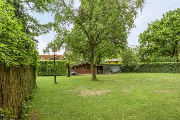 Photo 4 of Parkstraat