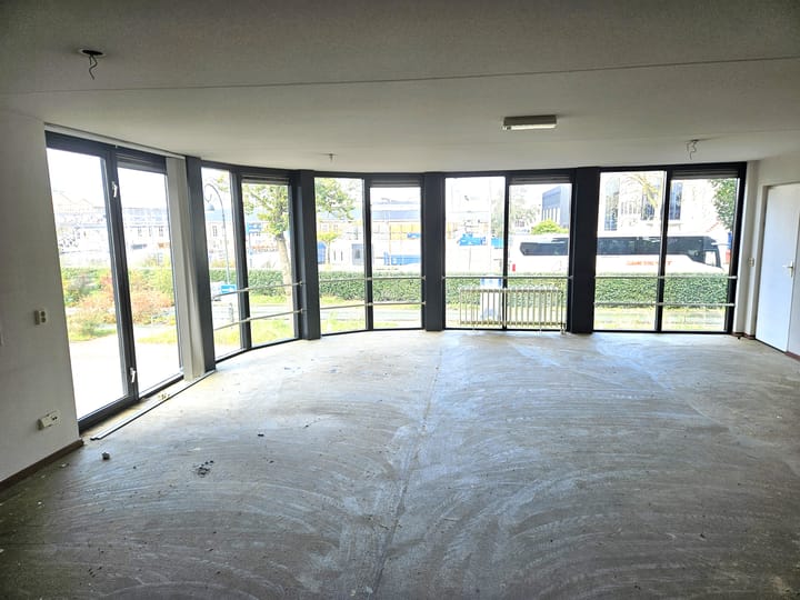 Foto 9 van Amsterdamsevaart 64