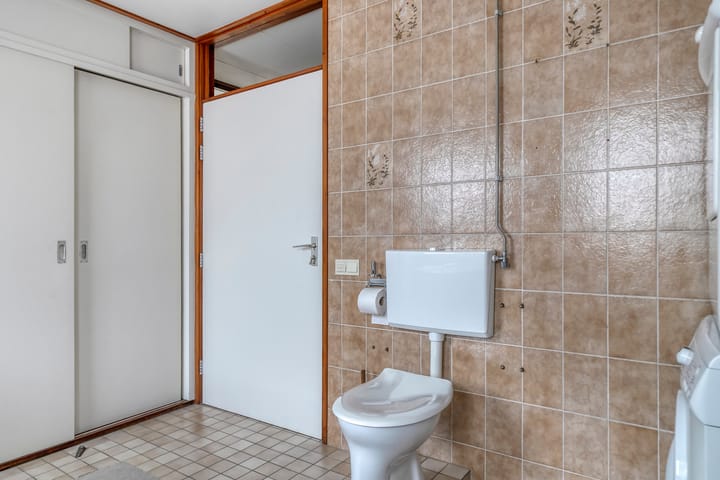 Foto 15 van Industriestraat 12