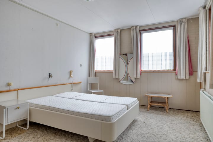 Foto 12 van Industriestraat 12