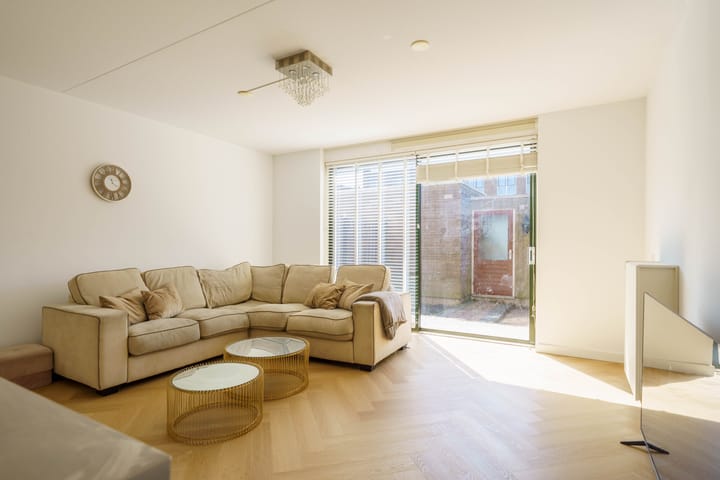 Foto 9 van Anubisstraat 70