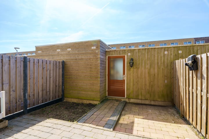 Foto 15 van Anubisstraat 70