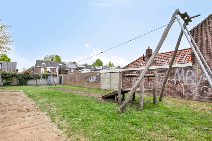 Foto 39 van Bisschop Ophoviusstraat 8