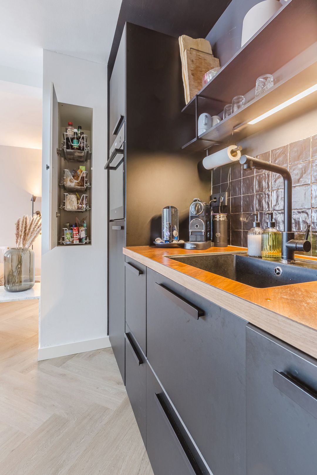 Photo 23 of Hogendijk 192