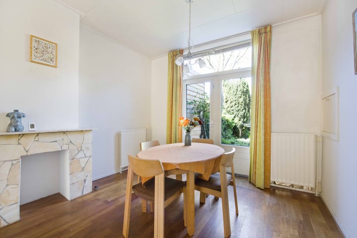 Foto 11 van Middellaan 9