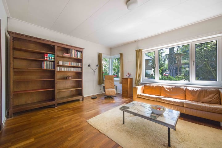 Foto 15 van Middellaan 9