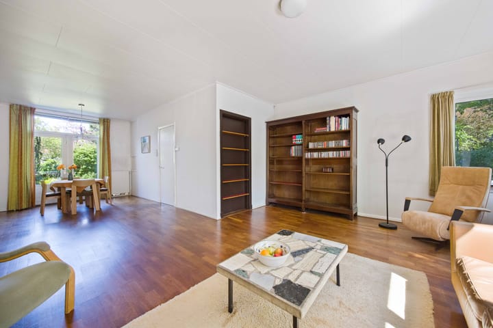 Foto 17 van Middellaan 9