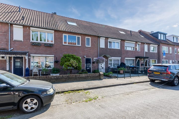 Foto 40 van Bergen op Zoomstraat 141