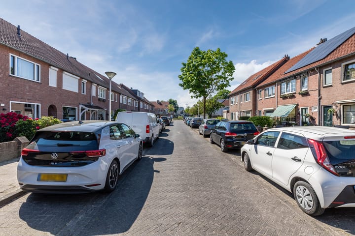 Foto 43 van Bergen op Zoomstraat 141