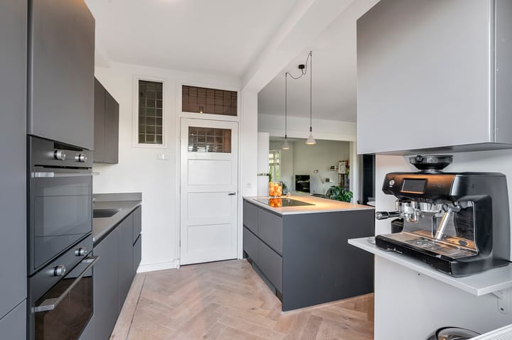 Photo 9 of Professor Korsstraat 2-A