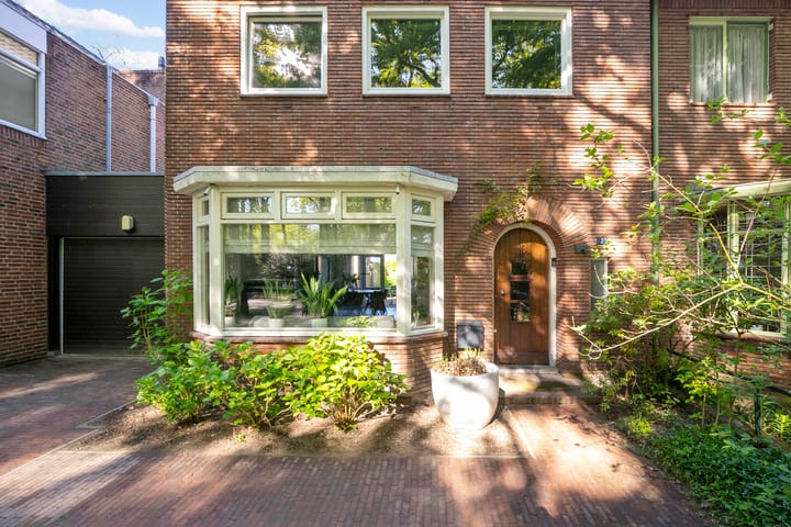 Photo 20 of Professor Korsstraat 2-A