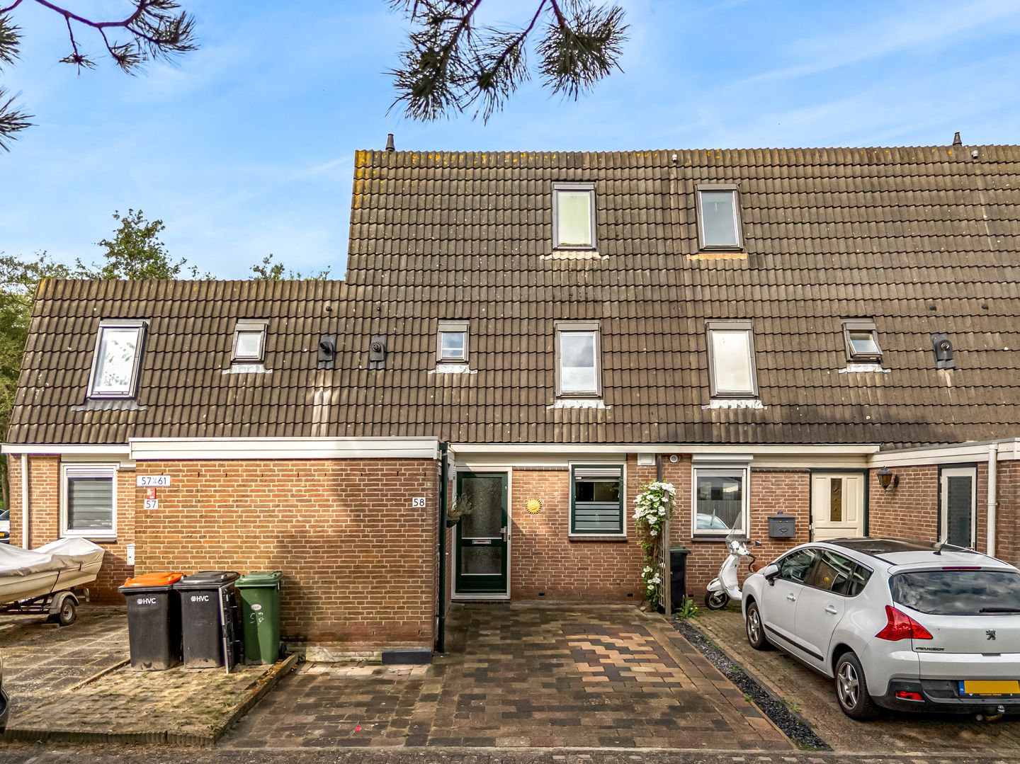 Foto 4 van Ridderspoor 58