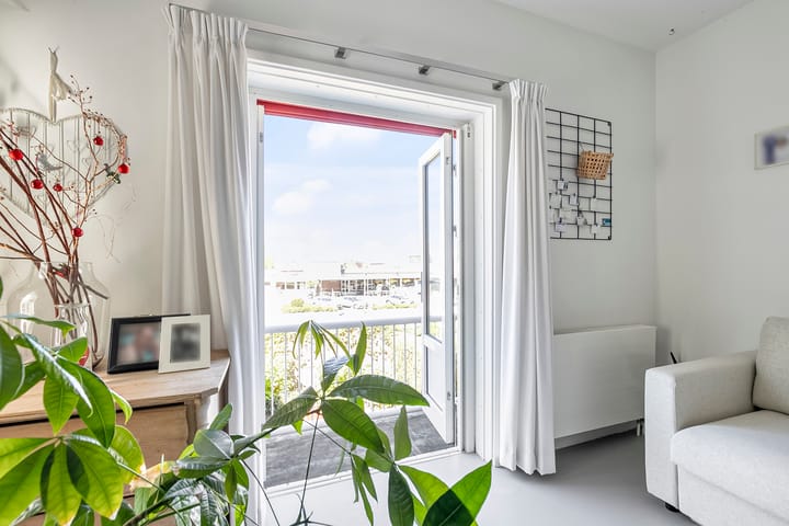 Photo 30 of Professor Korsstraat 2-A