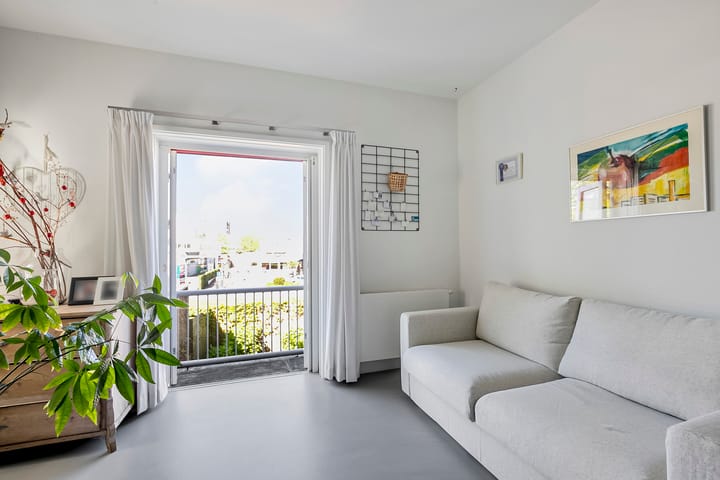 Photo 31 of Professor Korsstraat 2-A