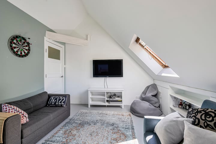 Photo 33 of Professor Korsstraat 2-A