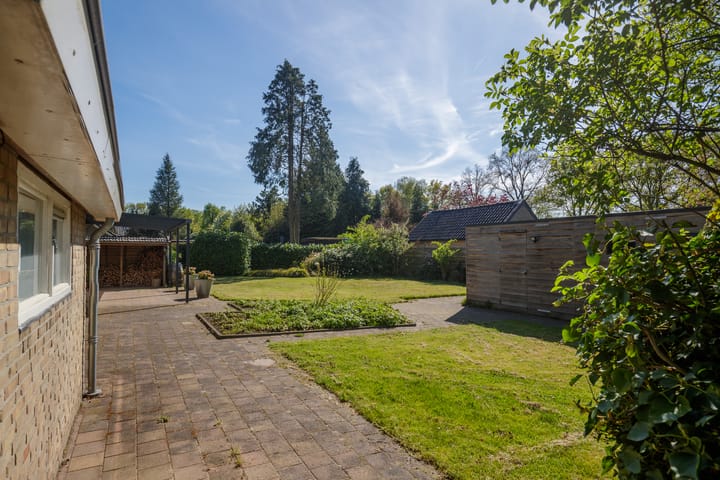 Foto 15 van Molenweg 5