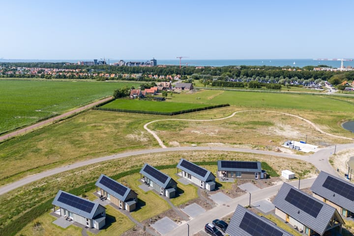 Foto 30 van Lange Strinkweg 2-033