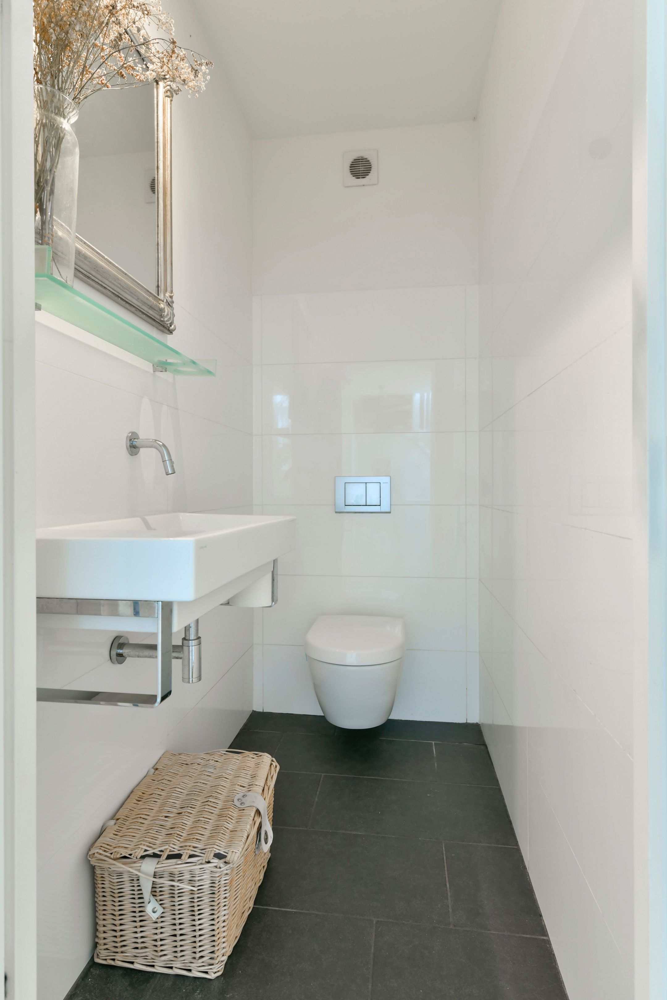 Photo 27 of Kostverlorenstraat 3-3