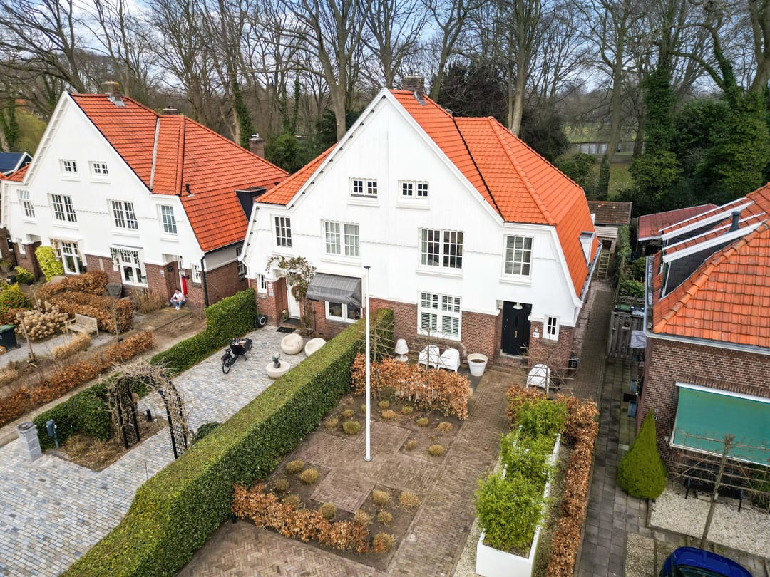 Foto 41 van Burg van der Lelysingel 23