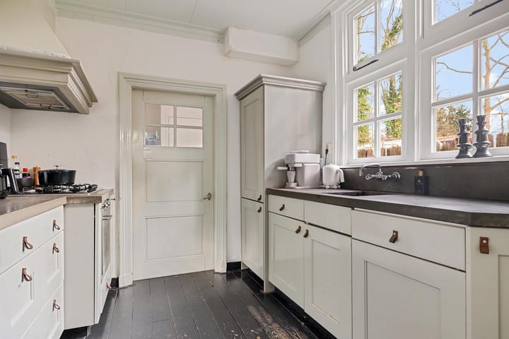 Foto 14 van Burg van der Lelysingel 23