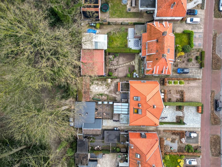 Foto 43 van Burg van der Lelysingel 23