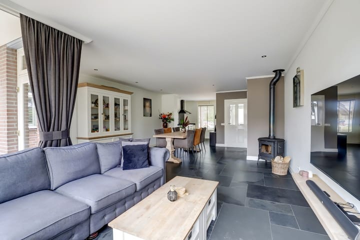 Foto 2 van Van Leeuwenhoeklaan 33