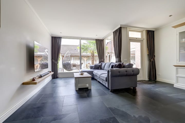 Foto 3 van Van Leeuwenhoeklaan 33