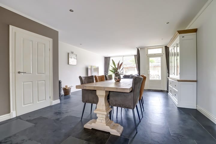 Foto 4 van Van Leeuwenhoeklaan 33