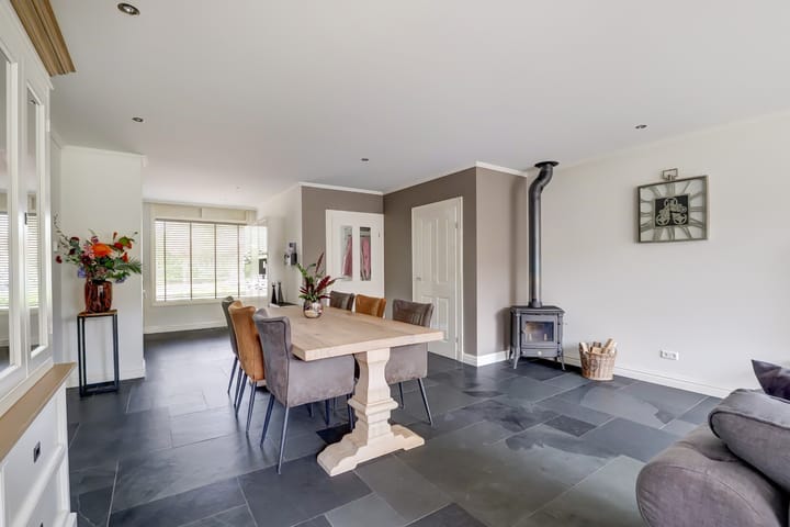 Foto 6 van Van Leeuwenhoeklaan 33