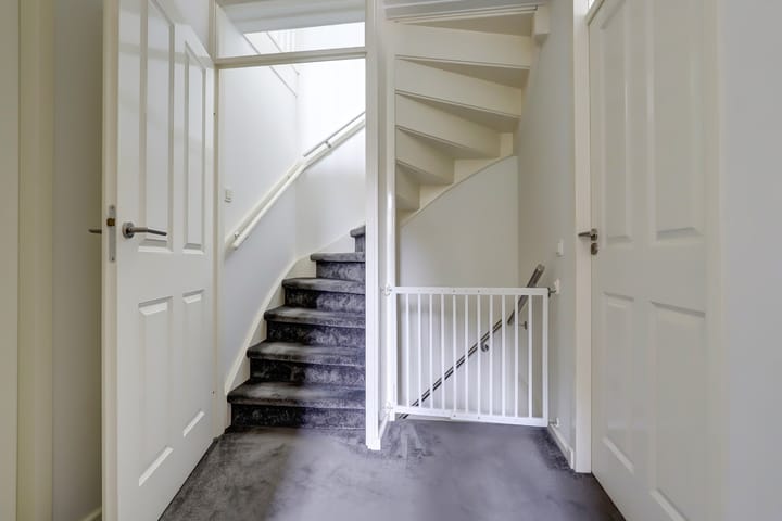 Foto 26 van Van Leeuwenhoeklaan 33