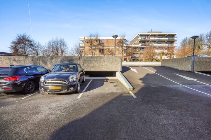 Foto 44 van Hammarskjöldlaan 459