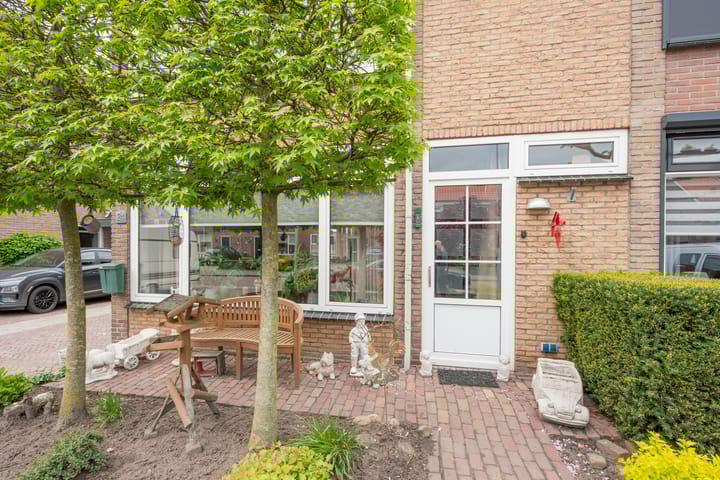 Foto 9 van Johannes Vermeerstraat 24