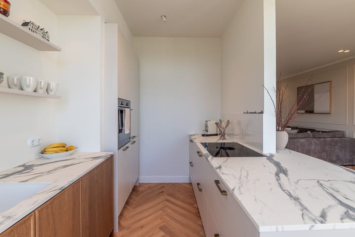 Foto 10 van Nicolaas Witsenkade 33-3