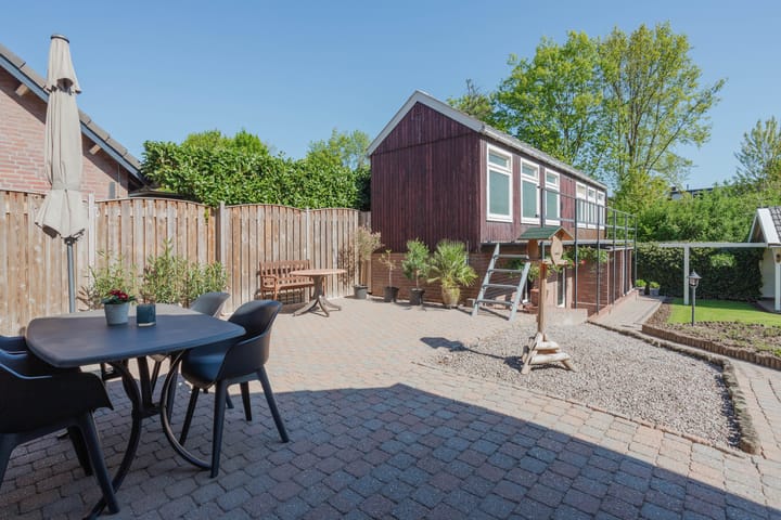 Photo 45 of Maasstraat 5