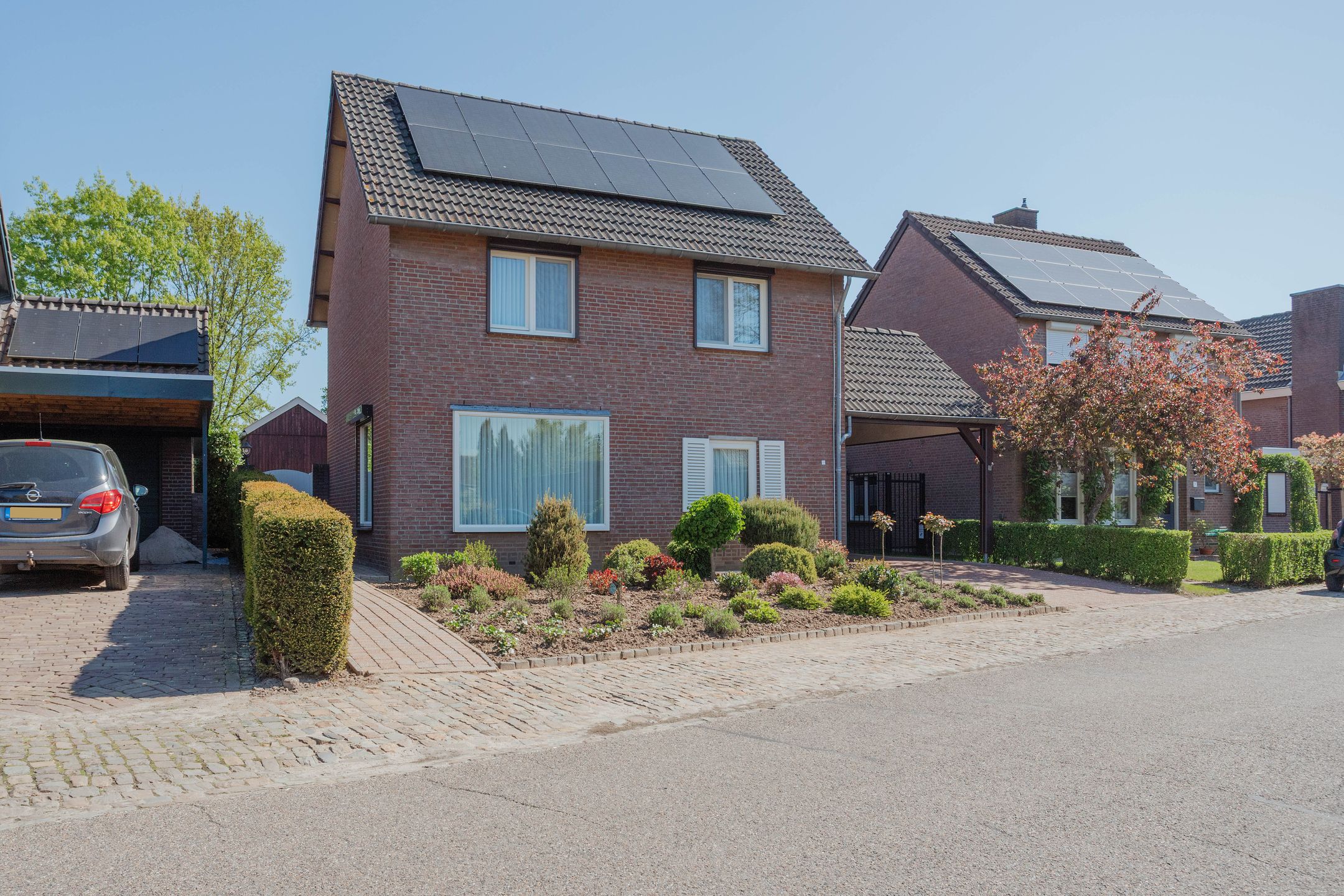 Photo 54 of Maasstraat 5