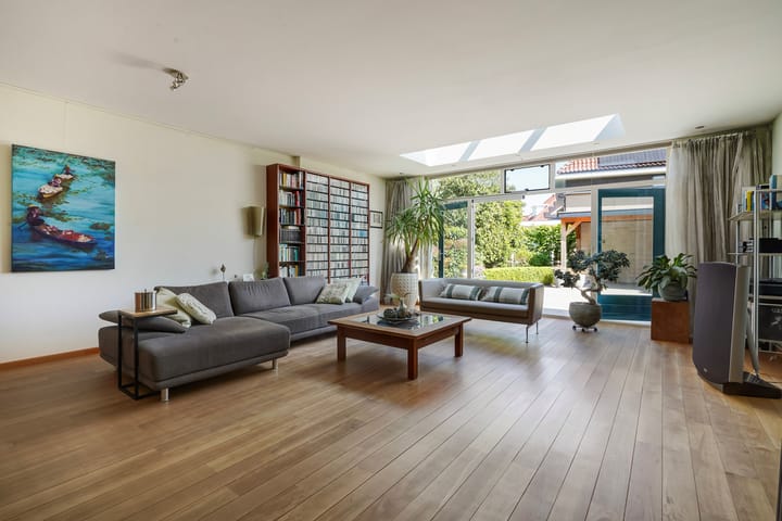 Foto 2 van Luchtenburglaan 52