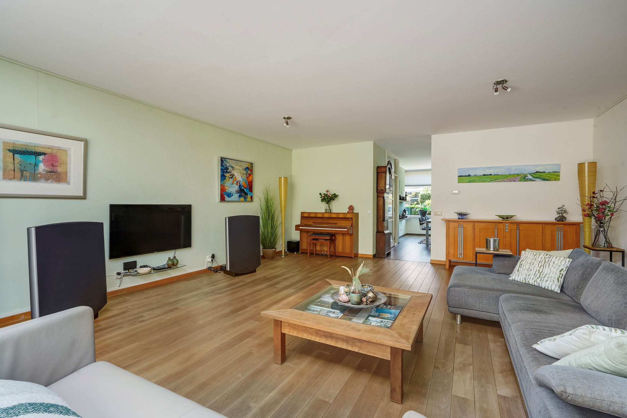 Foto 15 van Luchtenburglaan 52